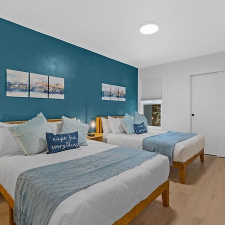 Peaceful Phoenix Getaway - Central Location, Family-Friendly & Pool Table! Екстериор снимка