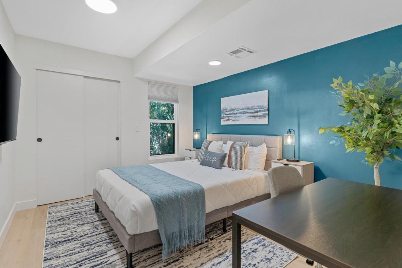 Peaceful Phoenix Getaway - Central Location, Family-Friendly & Pool Table! Екстериор снимка