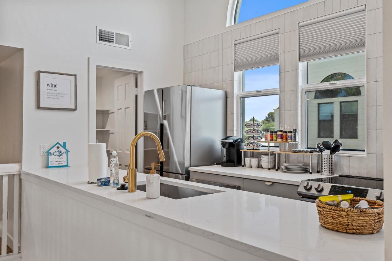 Peaceful Phoenix Getaway - Central Location, Family-Friendly & Pool Table! Екстериор снимка